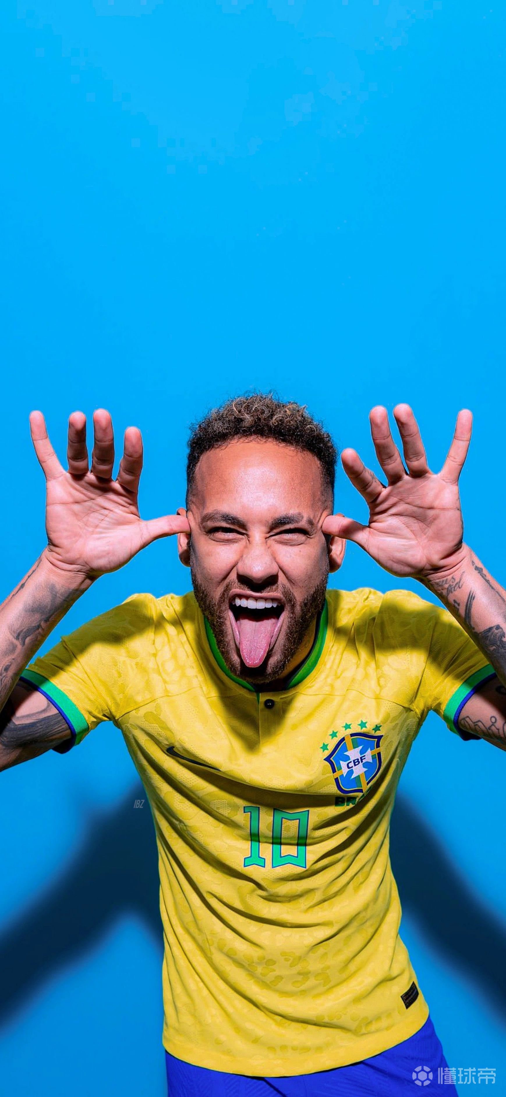 津巴布韦球队首夺联赛冠军，球队老板直接揣25万美元现金奖励球队